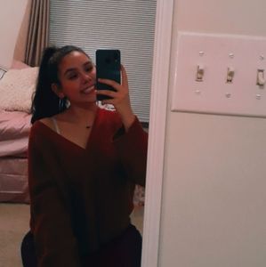 Meet your Posher, Gabi